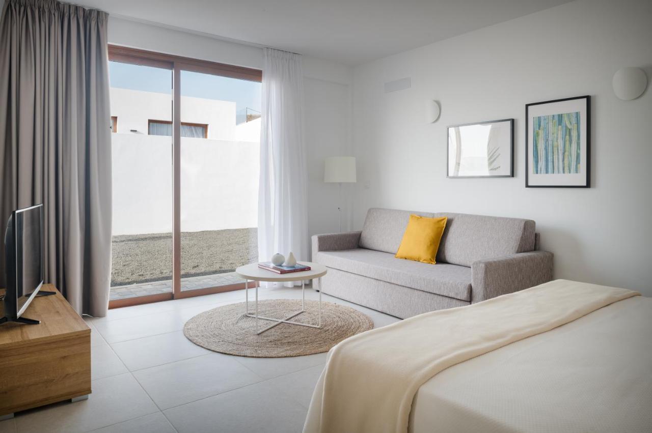 Villas Altos De Lanzarote Коста Бланка Экстерьер фото